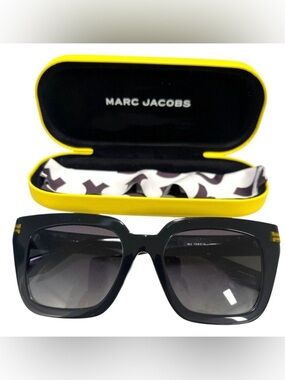 Marc Jacobs Black Square Designer Sunglasses New with Case